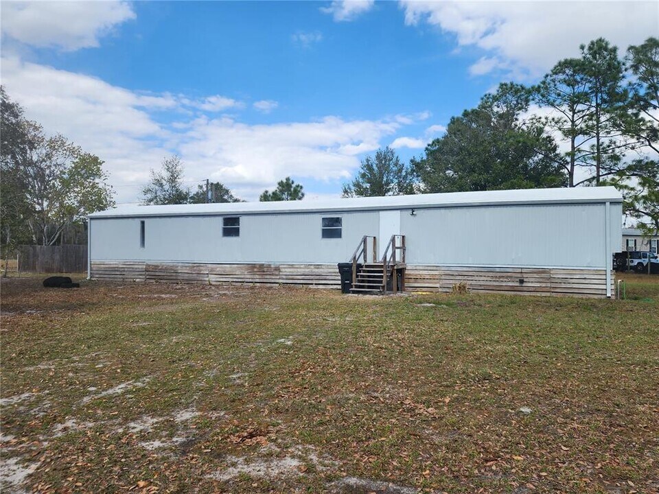 3114 Holly Hill Cutoff Rd in Davenport, FL - Building Photo