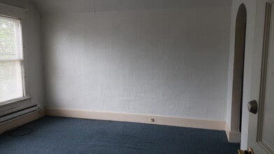 500 Cascade St, Unit 4 in Wenatchee, WA - Building Photo - Building Photo