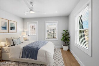 75 Grand Central Ave in Lavallette, NJ - Building Photo - Building Photo