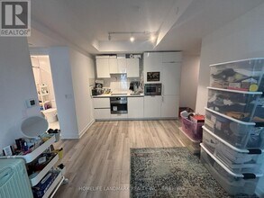 238 Simcoe St in Toronto, ON - Building Photo - Building Photo