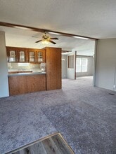 7965 E Oglethorpe Hwy in Midway, GA - Building Photo - Building Photo