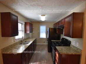 4635 Candlewyck Way in Buford, GA - Building Photo - Building Photo