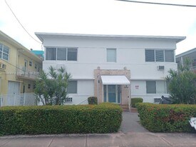 6950 Byron Ave in Miami Beach, FL - Building Photo