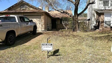 12214 Thompkins Dr in Austin, TX - Building Photo - Building Photo