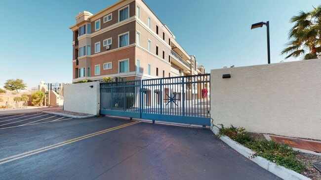 property at 435 W Rio Salado Pkwy
