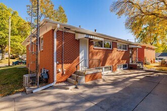 375 S 44th St in Lincoln, NE - Building Photo - Building Photo
