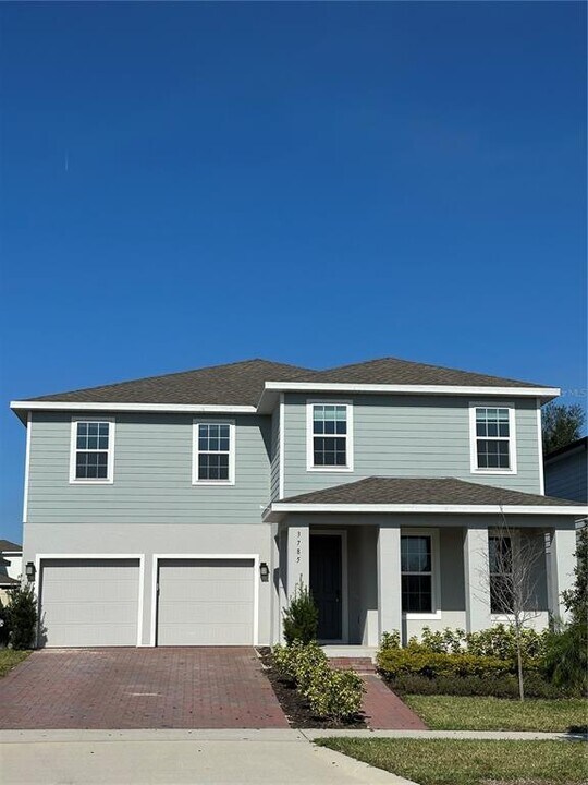 3785 Blue Mountain Wy in Apopka, FL - Building Photo