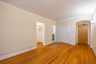 532 W Arlington Pl in Chicago, IL - Building Photo - Building Photo