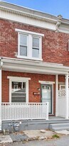 916 May St in Harrisburg, PA - Building Photo
