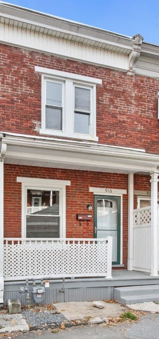 property at 916 May St