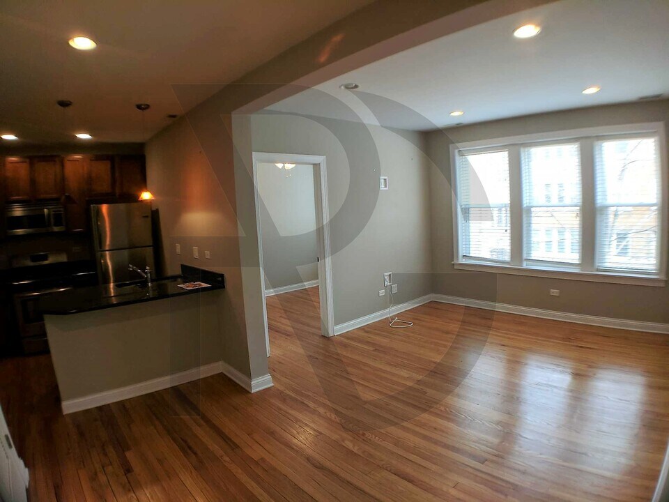 3805 N Marshfield Ave in Chicago, IL - Building Photo