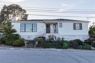 4020 Colegrove St in San Mateo, CA - Building Photo - Building Photo