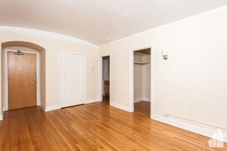 536 W Arlington Pl in Chicago, IL - Building Photo - Building Photo