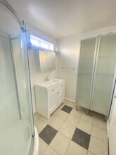 1131 20th St in Hermosa Beach, CA - Foto de edificio - Building Photo