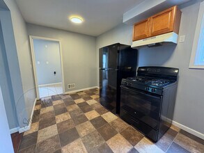 14281 Toepfer Rd in Warren, MI - Building Photo - Building Photo