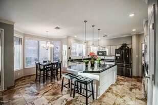 14652 S 7th Pl in Phoenix, AZ - Building Photo