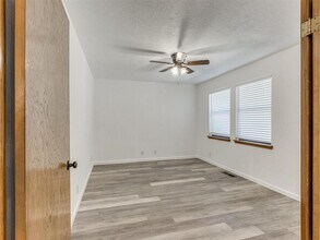 625 36th Ave NW in Norman, OK - Building Photo - Building Photo