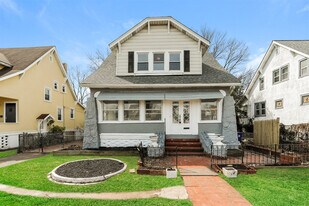 3029 E Northern Pkwy in Baltimore, MD - Building Photo