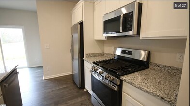 3062 Hillgate Trl in Boiling Springs, SC - Foto de edificio - Building Photo
