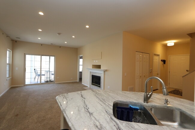 3333 Stratford Ct in Lake Bluff, IL - Building Photo - Building Photo