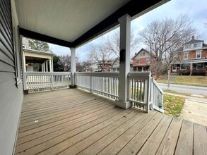 381 Alden Ave in Columbus, OH - Building Photo - Building Photo