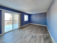 18893 E Colorado Dr in Aurora, CO - Building Photo - Building Photo