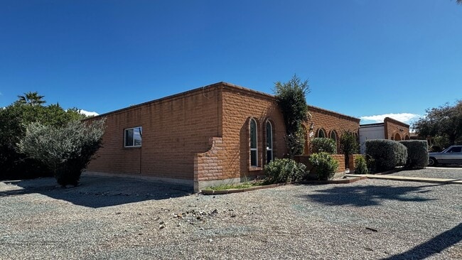 572 N Citadel Ave in Tucson, AZ - Building Photo - Building Photo
