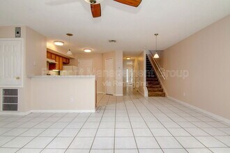 2909 E Central Blvd in Orlando, FL - Building Photo - Building Photo