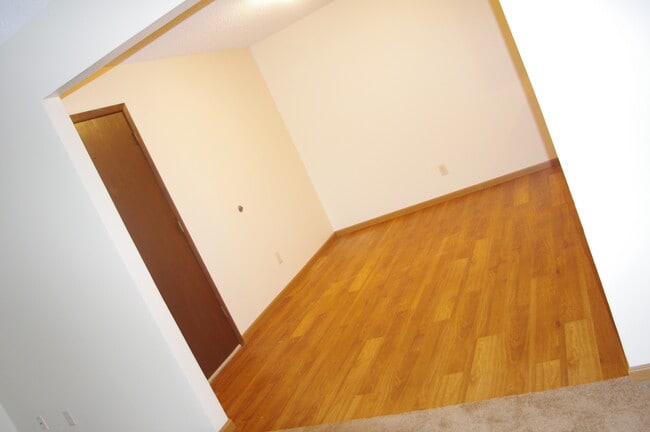 17 Woodland Oaks Dr, Unit Woodland Oaks in Union, MO - Building Photo - Building Photo