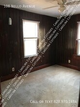 108 Nello Ave in East Flat Rock, NC - Building Photo - Building Photo