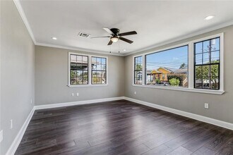 1828 Alvar St in New Orleans, LA - Foto de edificio - Building Photo