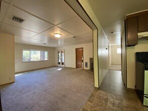 784 Murphy Creek Rd in Grants Pass, OR - Building Photo - Building Photo