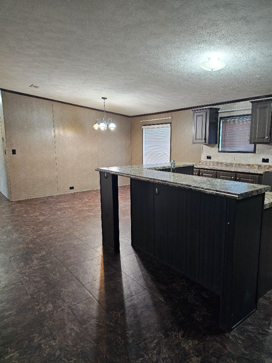 50 Cinnamon Ln in San Angelo, TX - Building Photo