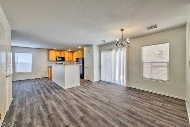 577 Lapford St in Las Vegas, NV - Building Photo - Building Photo