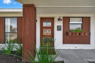 1222 Wardmont St in Houston, TX - Building Photo - Building Photo