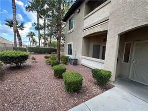 3395 Cactus Shadow St in Las Vegas, NV - Building Photo - Building Photo