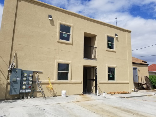 1108 Myrtle Ave in El Paso, TX - Building Photo - Building Photo