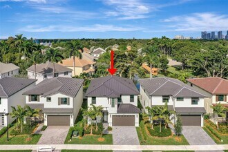 1427 SW 23rd St in Fort Lauderdale, FL - Building Photo - Building Photo