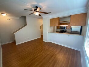 1930 Honolulu Ln in Tallahassee, FL - Building Photo - Building Photo