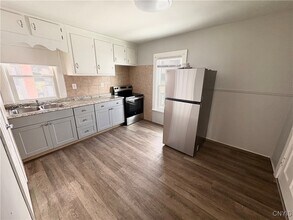 90 Washington St in Auburn, NY - Building Photo - Building Photo