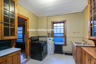 66 Henrietta St in Rochester, NY - Building Photo - Building Photo