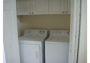 4302 Arbor Green Way in New Bern, NC - Building Photo - Building Photo