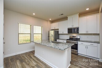 3215 Lisburn St in Mint Hill, NC - Building Photo - Building Photo