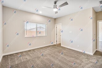 815 E Diamond Dr in Casa Grande, AZ - Building Photo - Building Photo