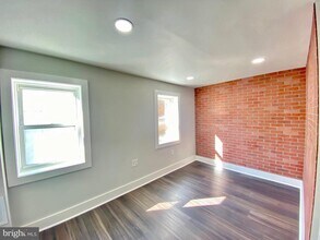 2236 Cedar St in Philadelphia, PA - Building Photo - Building Photo