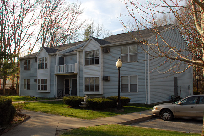 Briarwood Court Apartments