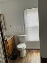 2325 4th St NW in Canton, OH - Foto de edificio - Building Photo