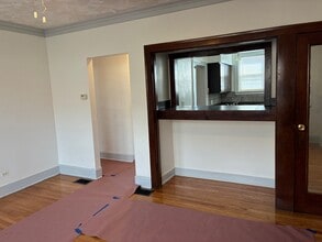 1206 N Laramie Ave in Chicago, IL - Building Photo - Building Photo