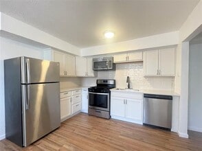 2309 Wesley St in Greenville, TX - Building Photo - Building Photo