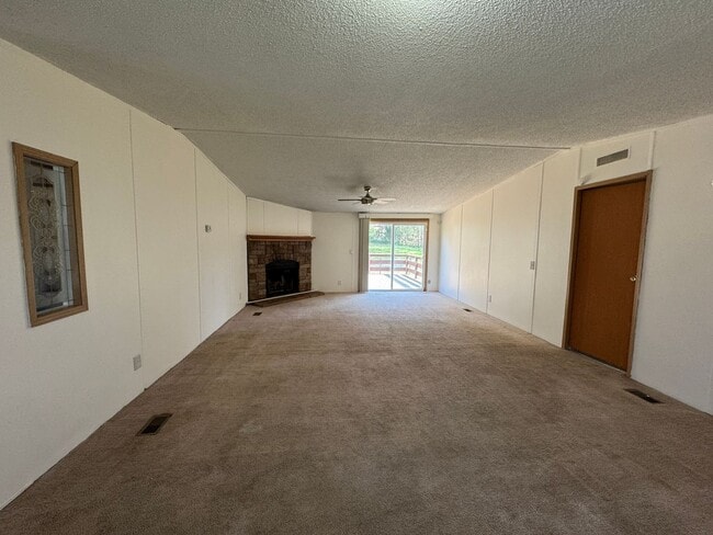 776 Joseph Antoon Cir in Stanley, NC - Building Photo - Building Photo